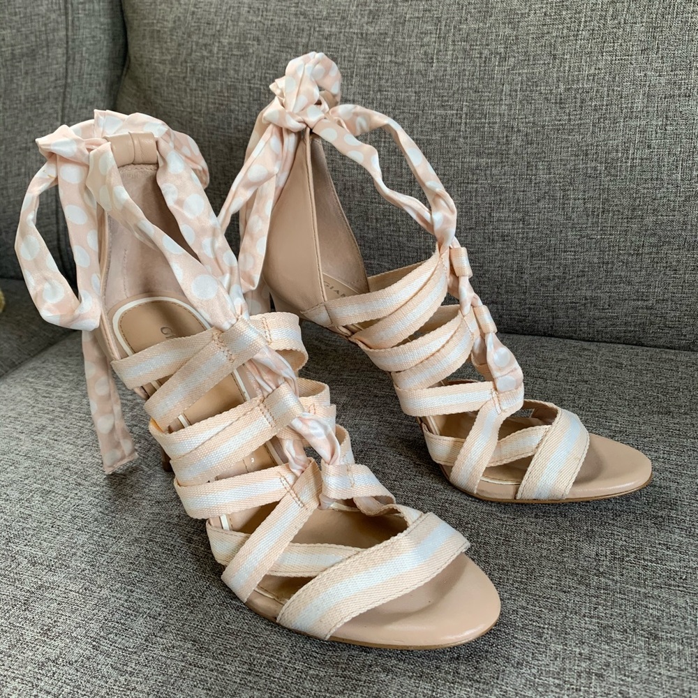 Gianni Bini Abrianna nude/white lace up heels 9.5 - Picture 1 of 8